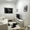 Modern Crown St Apt Free Parking