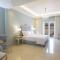 VK Luxury Suites With Private Parking