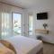 Golden Luxury Suites
