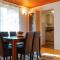 Pineview House