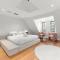 Luxurious 3-Story Terrace in Potts Point