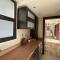 دوبلكس للأيجار السنوي في بيفرلي هيلز - Duplex for annual rent in Beverly Hills - - Sheikh Zayed
