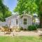 Granbury Home with Fire Pit, Walk to The Square! - غرانبوري