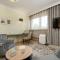 Przestronne Studio Blisko Starego Miasta by Noclegi Renters