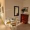 Beachfront Sunset View Apartment - The Coachhouse
