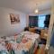 Harrow B & B - Harrow Weald