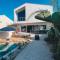 Villa avec piscine à Carnon Plage à 20m de la plage idéale pour 8 à 10 personnes