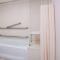 Days Inn by Wyndham N.W. Medical Center