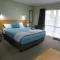 Commodore Court Motel