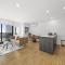 Refined 2-Bed With Luxurious Building Amenities