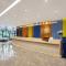 Holiday Inn Express Chengdu Airport Zone Free shuttle from Shuangliu International Airport to hotel ,welcome drink