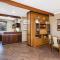 Ocean Close - Spacious Beach House