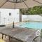 Villa Santorini - Secluded Blairgowrie Back Beach Poolside Oasis