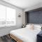Studio Apt in the Center of Downtown by Cozysuites - انديانابوليس