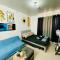 Renovated Furnished Condo Near Airport, Malls and School