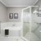 Charming Group Getaway - 9 Mins To Burleigh Beach