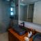 Apartment Beachfront Ocean Terraces Residence, Poste Lafayette-Apt-A4