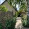 1A Erneston Crescent