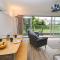 17 Coedrath Park