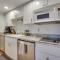 Seventh Mountain Condo w/ Resort Amenities!