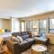Walkable Luxury Condo at Bends 7th Mtn Resort - بيند