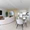 Sunset Sands on Esplanade By Host Solutions - West Beach