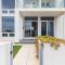 Sunset Sands on Esplanade By Host Solutions - West Beach