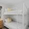 Alex Beachside Pet Friendly 2 Bed Apartment
