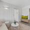 Alex Beachside Pet Friendly 2 Bed Apartment