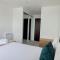 Grand Exchange near Ascot 2 bed with Parking