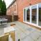Dings House With FREE Parking In Super Central South West City Location By StayStaycations - Bristol