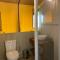 Glamping tent in oase van groen