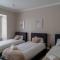 Spacious 15 Guest Home With 9 Beds in Shirley