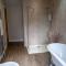 Spacious 15 Guest Home With 9 Beds in Shirley