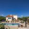 Villa Divinus