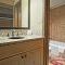 Hot Tub, Deck, Private Washer, Dryer, In Heart of Ski Area Base - ستيمبوت سبرينغز