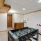 Huge Dog Friendly Log Cabin near Wisconsin Dells and Lake sleeps 25plus - Mauston