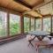 Huge Dog Friendly Log Cabin near Wisconsin Dells and Lake sleeps 25plus - Mauston