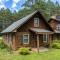 Huge Dog Friendly Log Cabin near Wisconsin Dells and Lake sleeps 25plus - Mauston