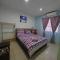 Tawau Homestay W&T Cheap But Comfortable - Kampong Parit