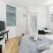 Charming City Escape Stylish CBD Suite with WiFi - أديلايد