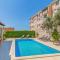 4 Bedroom Lovely Home In Fazana