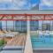 CozySuites TWO Stunning Condo with SKY POOL