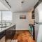 Upscale 2BR Condo - King Bed - Stunning Views