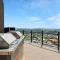 Modern Style 1Bed 1Bath Balcony Pool CBD