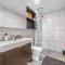 Modern Style 1Bed 1Bath Balcony Pool CBD