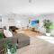 Summer Retreat 4 min drive from Moololaba Beach