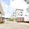 Modern 2BR Condo - minutes from Jaco Beach - PRIME location - جاكو
