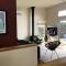 3 Bed Coastal getaway - walking distance to Beach