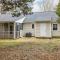 Serene Getaway with Patio in Pineville - Charlotte